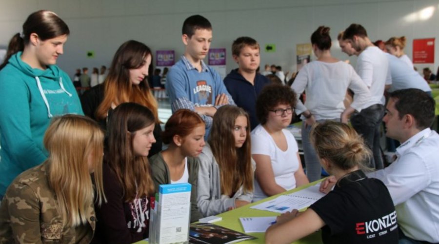 BOT Domschule 1